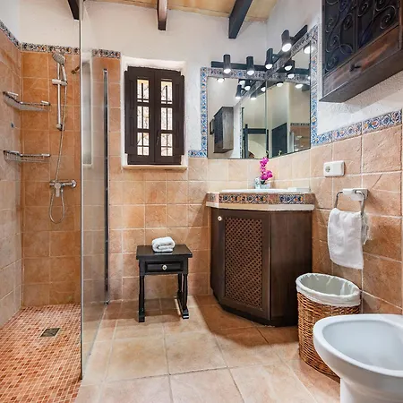 Aesthetic For 4 * Pollença